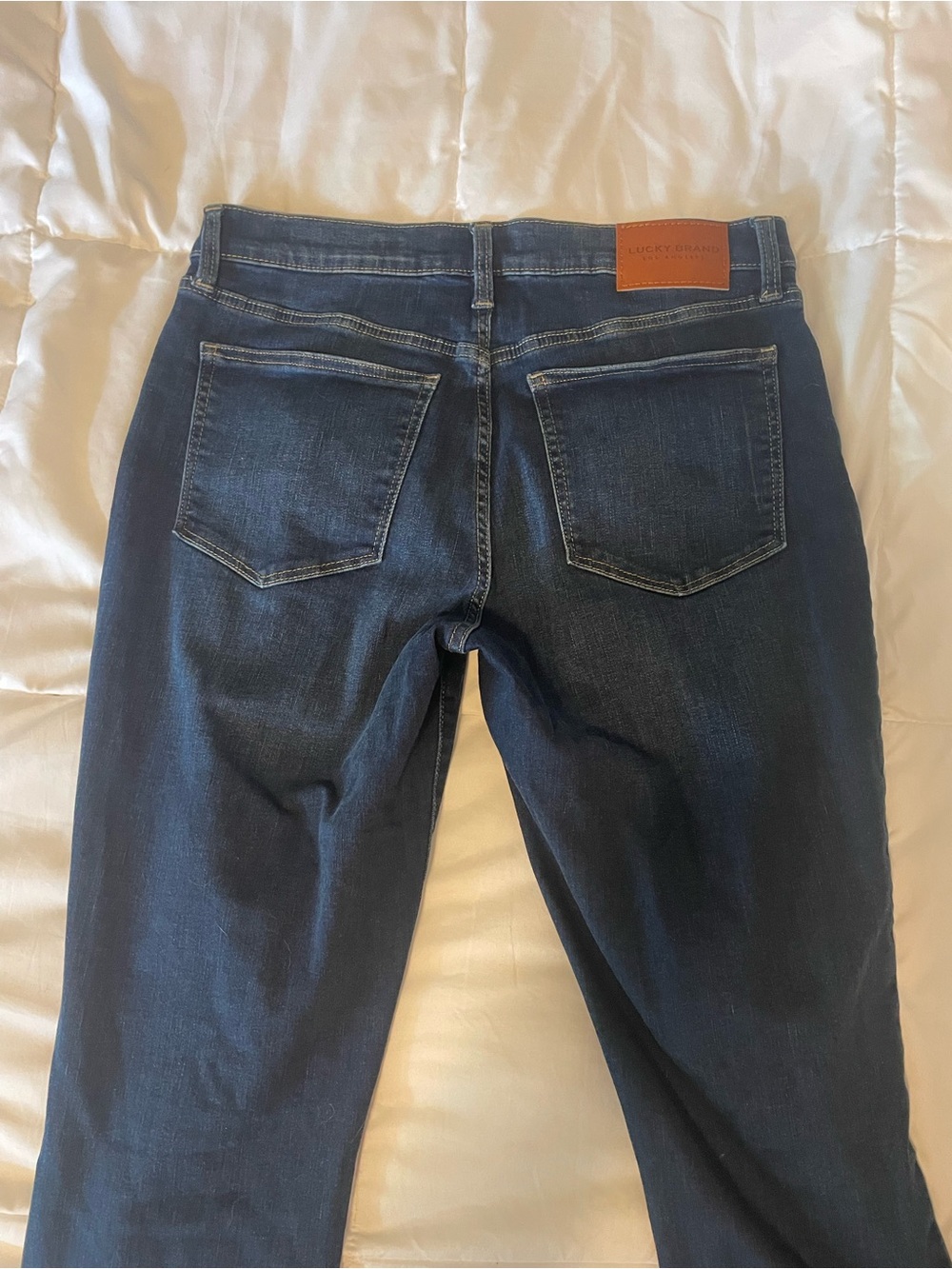 Lucky Brand Women's Ava Mid-Rise Crop Jeans - Picture 2 of 3